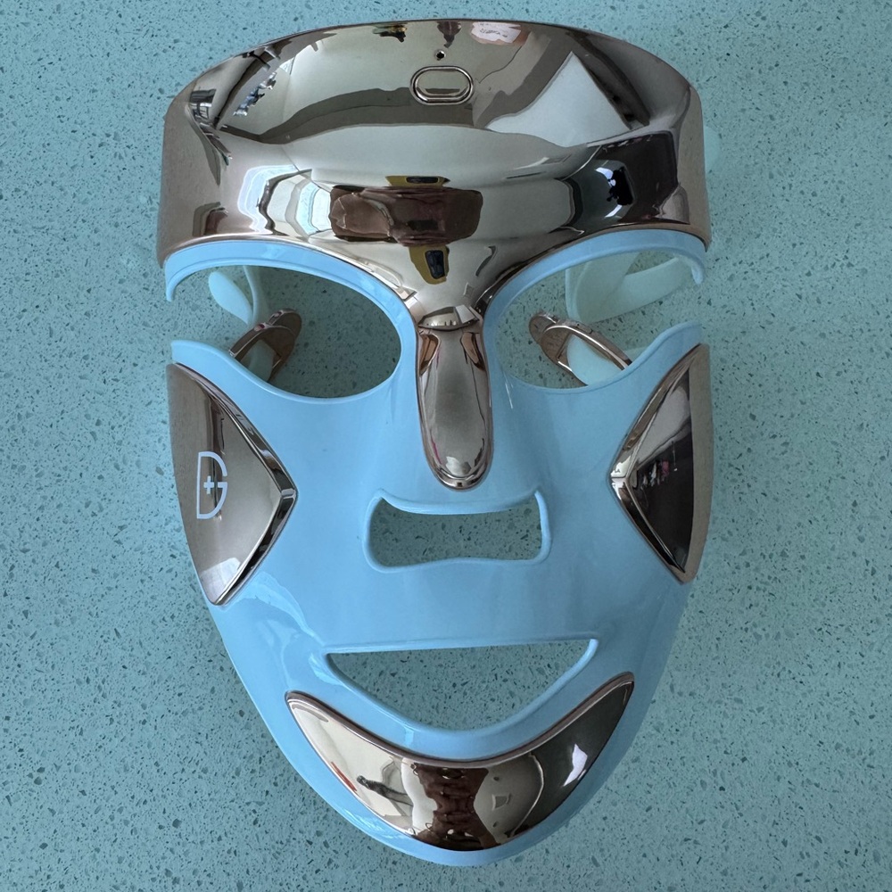 Dr Dennis Gross FaceWare Pro LED mask